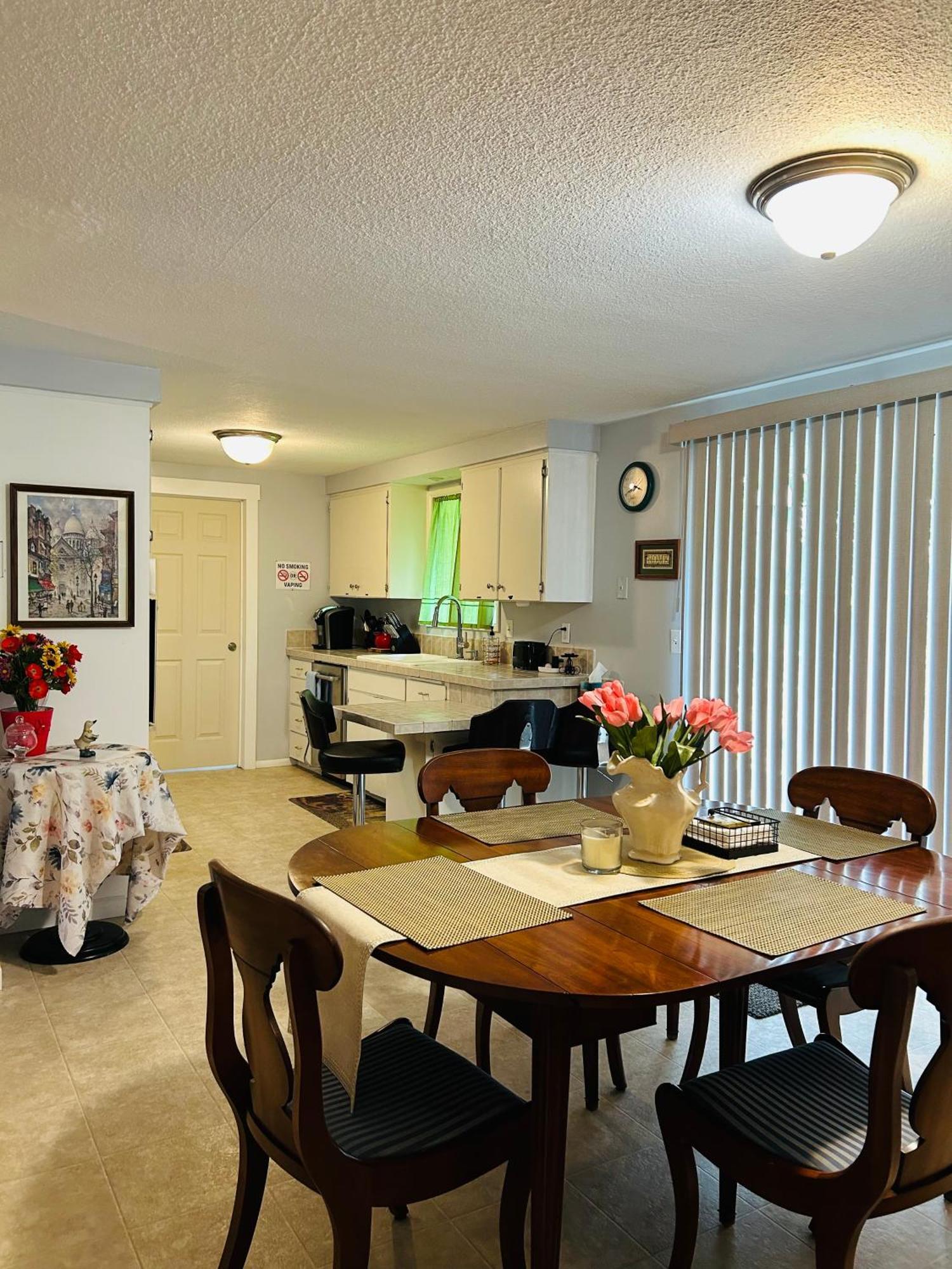 Emerald City 3 Bedroom 1 Bath Home Eugene Exteriör bild